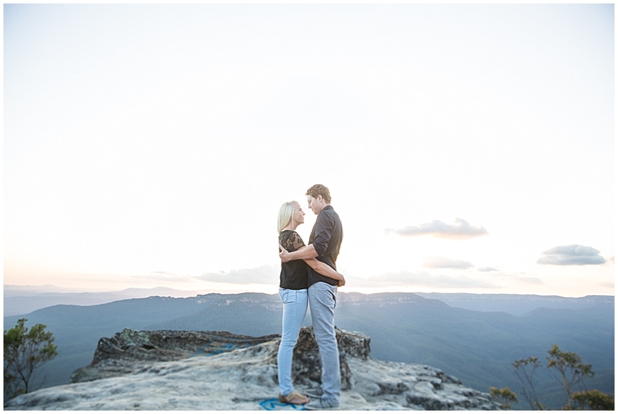 Blue Mountains Wedding Photographer, Mudgee Wedding Photographer, Blue Mountains Couple Session, Sunset photography, Amazing Sunsets._1292