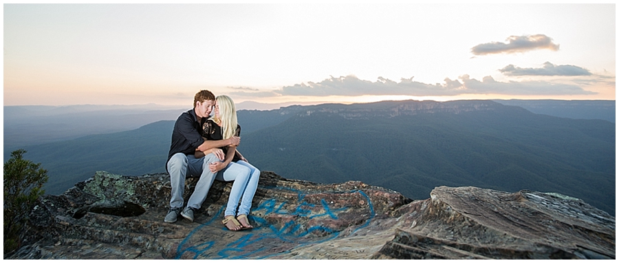 Blue Mountains Wedding Photographer, Mudgee Wedding Photographer, Blue Mountains Couple Session, Sunset photography, Amazing Sunsets._1294