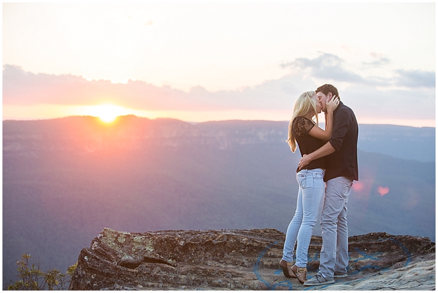 Blue Mountains Wedding Photographer, Mudgee Wedding Photographer, Blue Mountains Couple Session, Sunset photography, Amazing Sunsets._1300