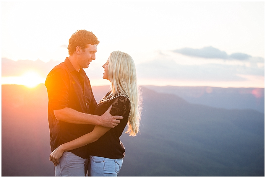 Blue Mountains Wedding Photographer, Mudgee Wedding Photographer, Blue Mountains Couple Session, Sunset Photography, Amazing sunsets_1077